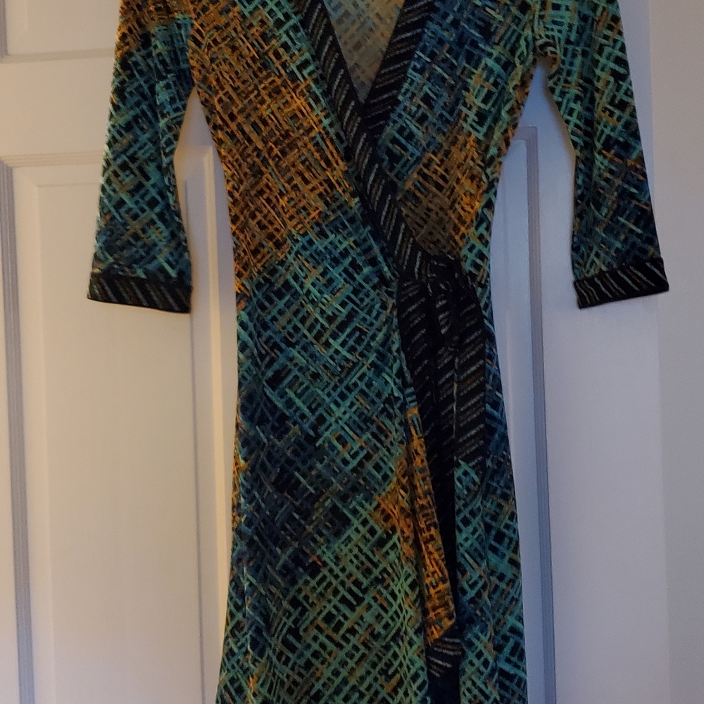 COPY - BCBGMAXAZRIA Adele wrap dress